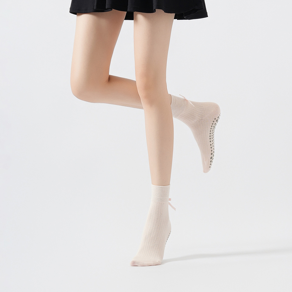 Cute Bowknot Yoga Socks Girls  - Sports Socks ulasan dan harga